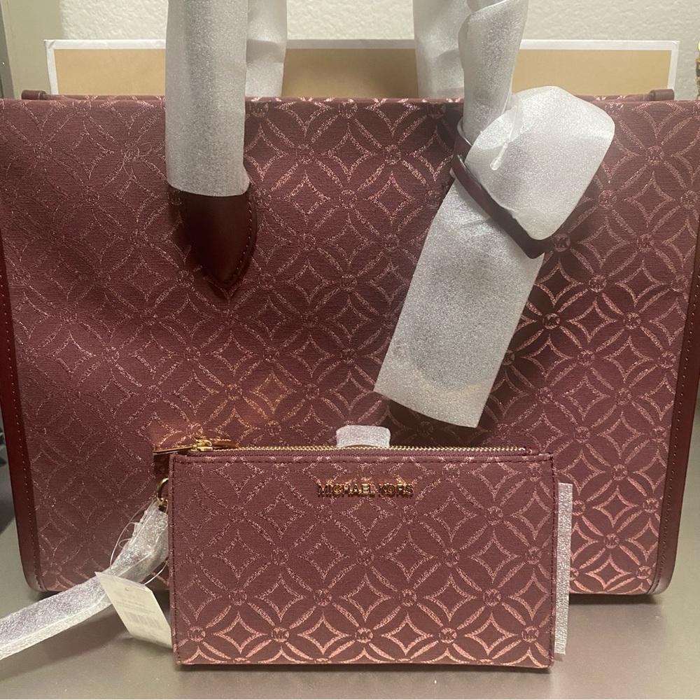 NWT MICHAEL KORS Mirella Large Metallic Logo Jacquard Tote With Matching Wallet - Picture 2 of 15